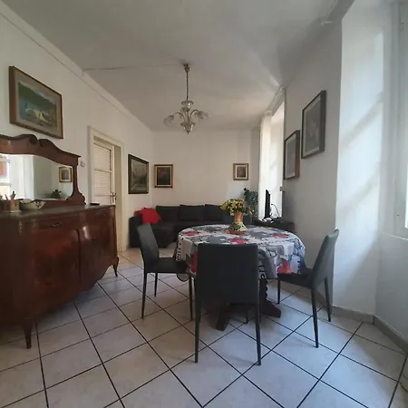 Daire Rosa&mario House